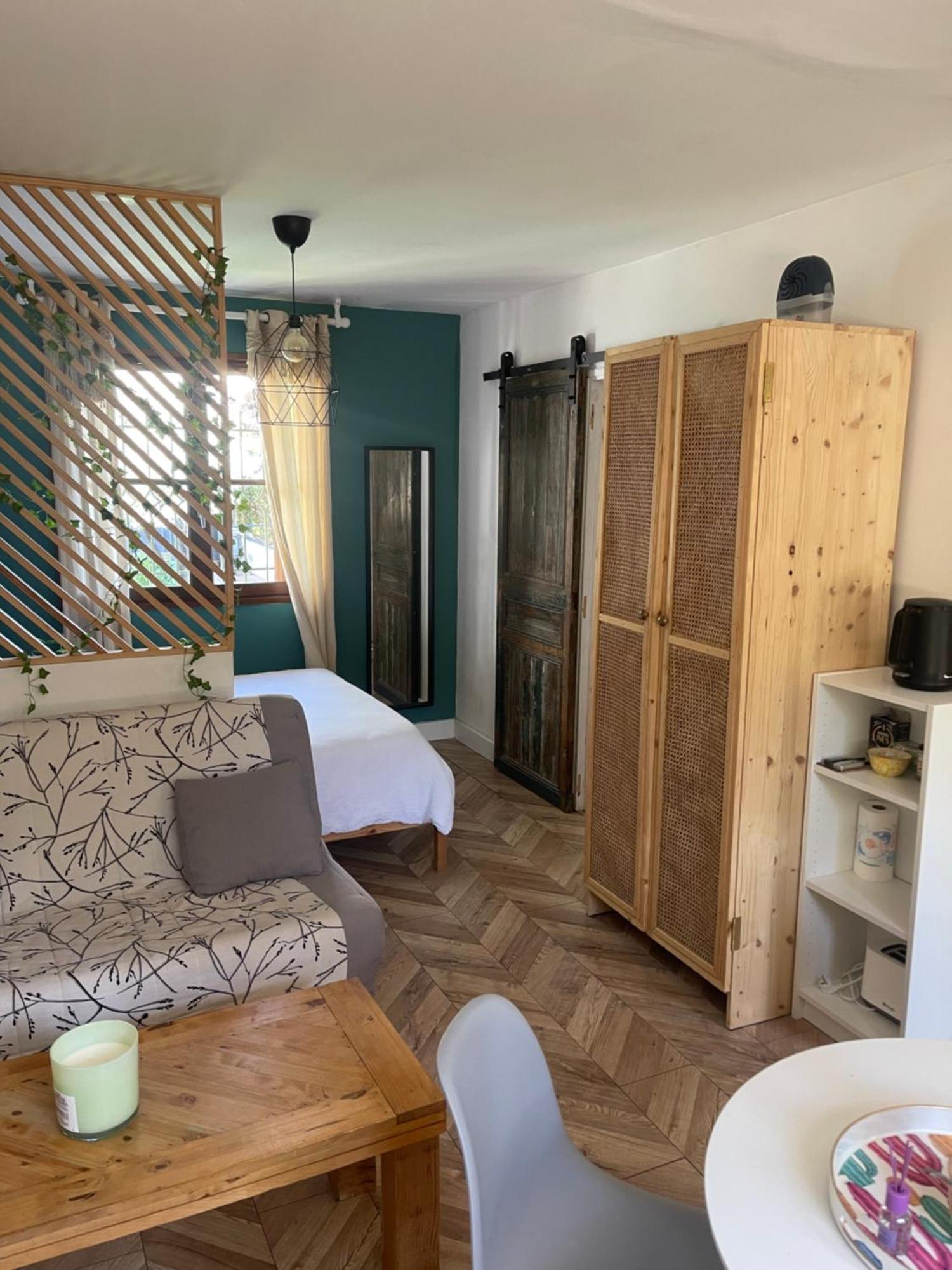Jolie Maisonnette Paisible Le Pradet Buitenkant foto